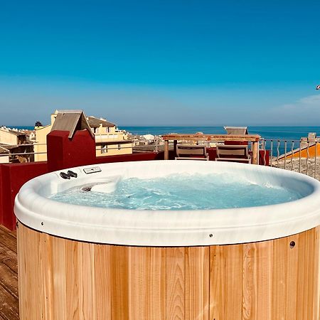 Pepites Bastiaises Vatta Appartement Roof Top Jacuzzi Vue Vieux Port Bastia (Corsica) Exterior foto