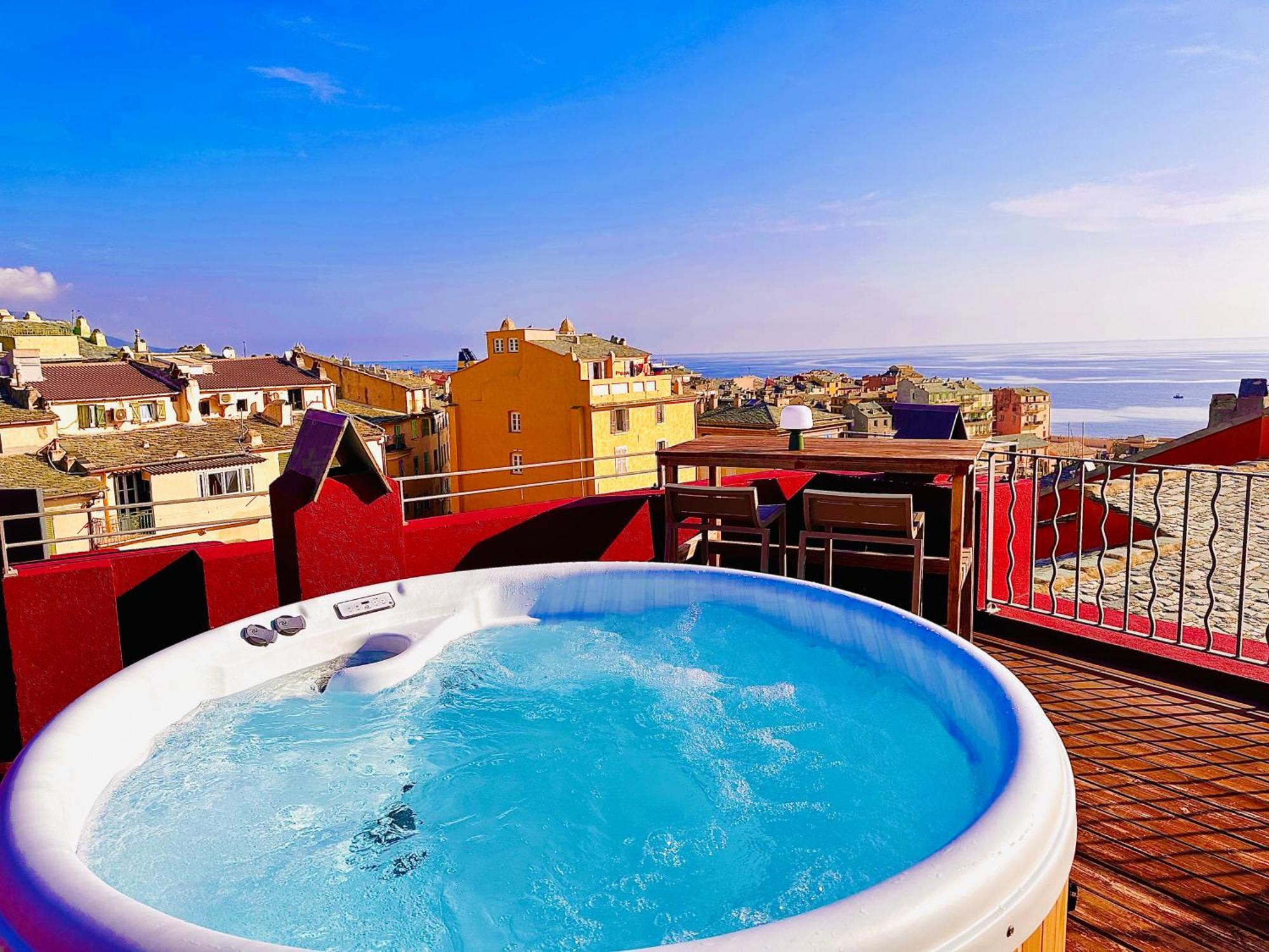 Pepites Bastiaises Vatta Appartement Roof Top Jacuzzi Vue Vieux Port Bastia (Corsica) Exterior foto