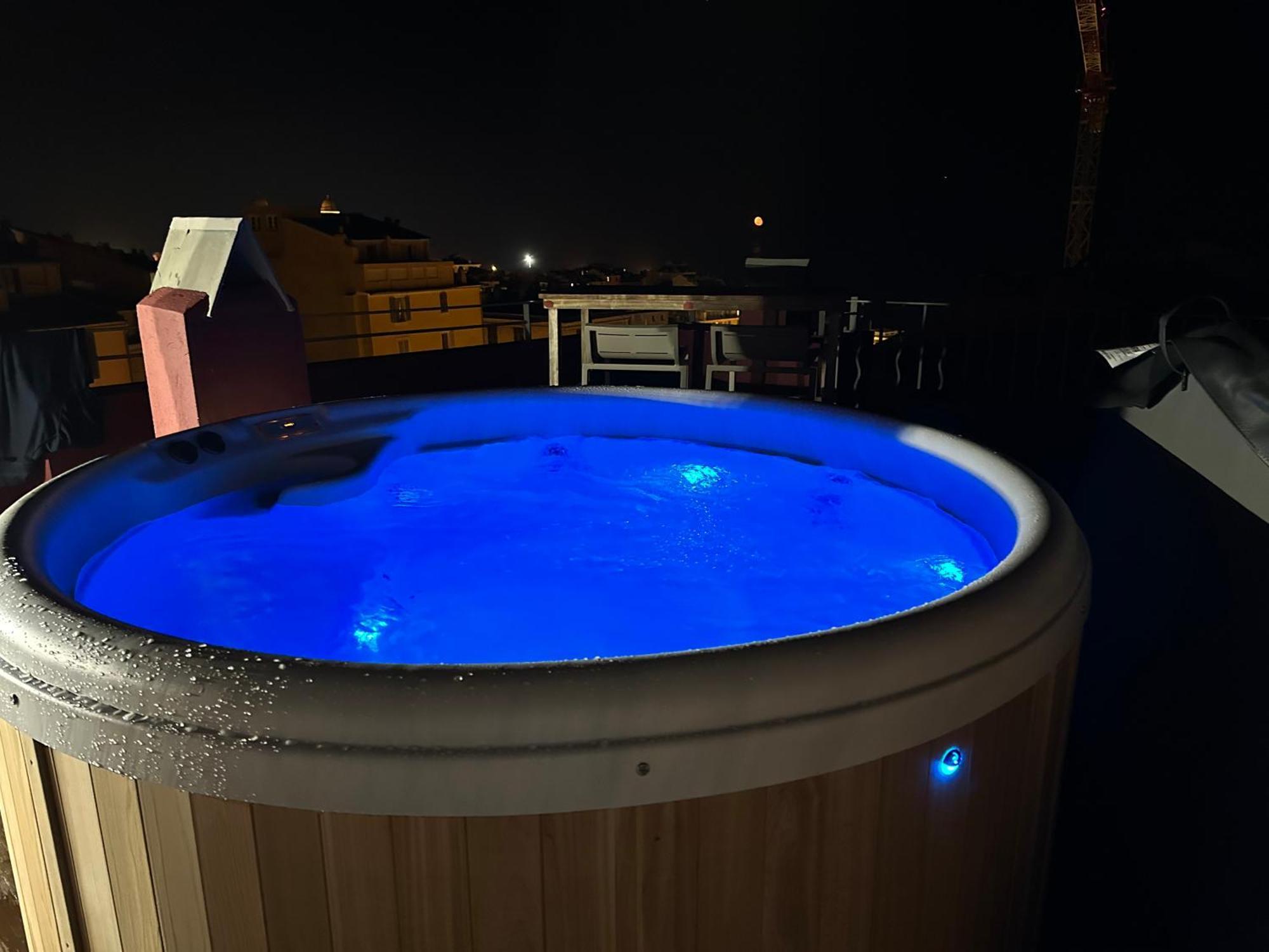 Pepites Bastiaises Vatta Appartement Roof Top Jacuzzi Vue Vieux Port Bastia (Corsica) Exterior foto